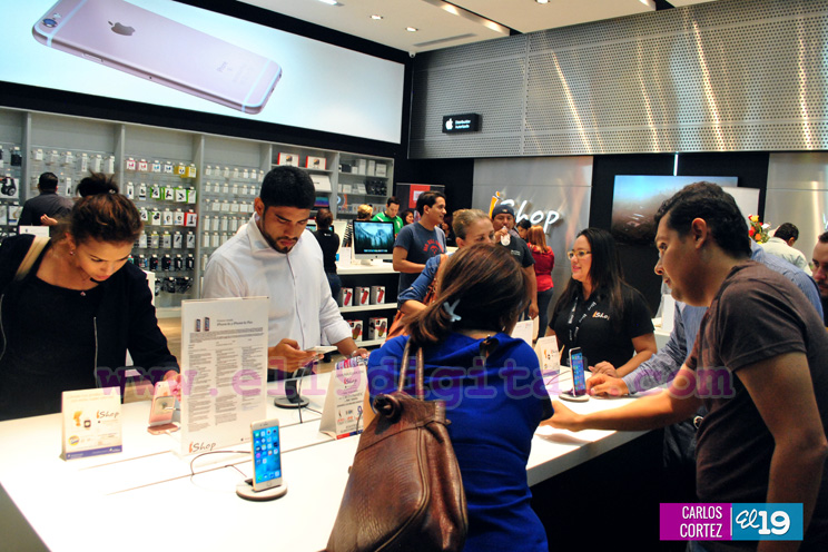 iShop inaugura primer tienda atra&iacute;dos por el crecimiento econ&oacute;mico de Nicaragua